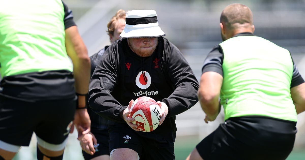 Wales players train in brutal Japanese heat in bid to end losing streak