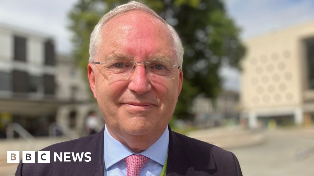 Gloucestershire PCC says heat 'brings worst out of people'