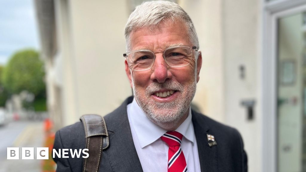 Votes to decide who will run Guernsey's committees