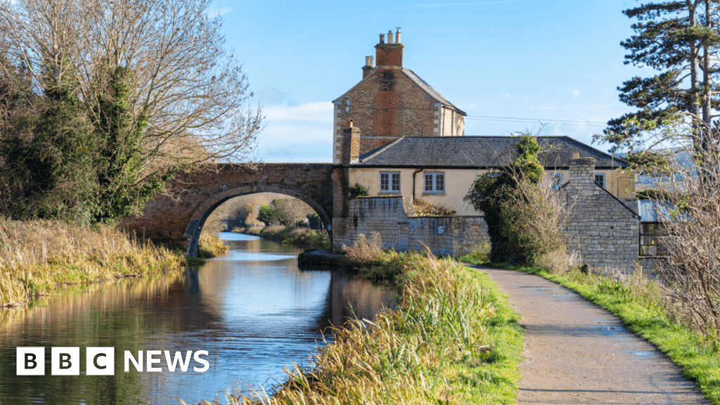National Lottery funding bid to reconnect Stroud canal with network