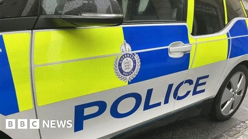 Guernsey Police appeal over 'distressed' child's welfare