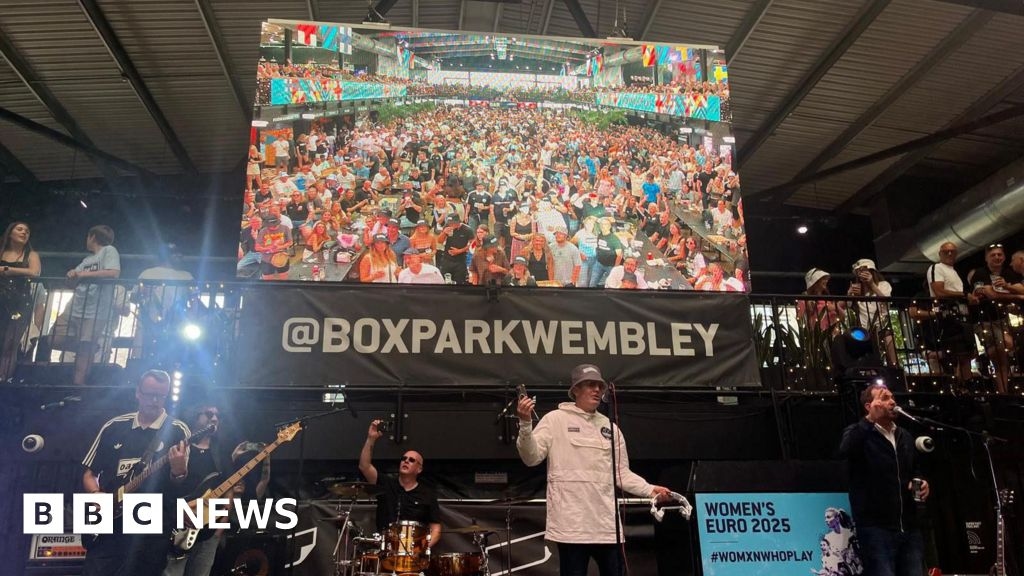 Oasis tribute band's delight at 'monumental' Boxpark gig
