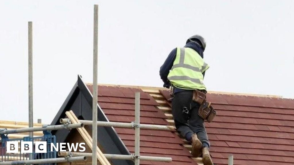 Country lane Scraptoft site picked for 200-home estate plan