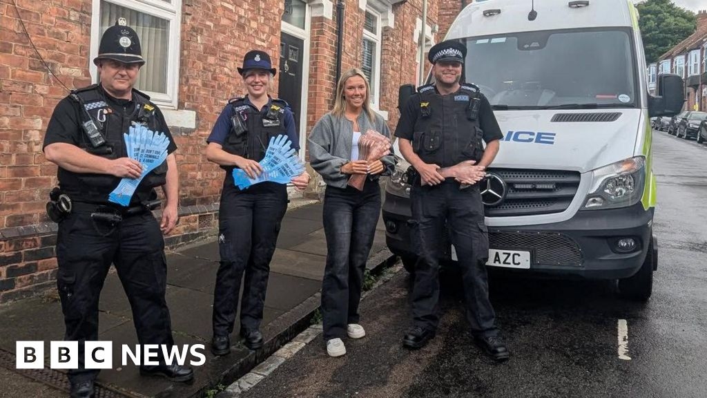 'Hairy hands' used to warn Durham students against thefts