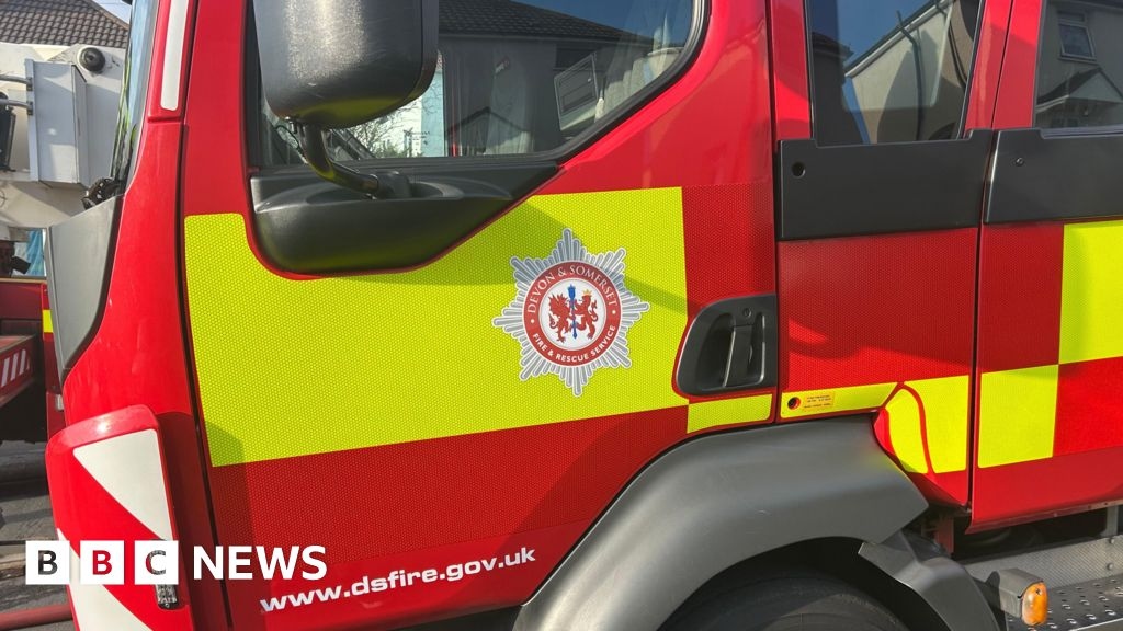 Large Plymouth diesel spill tackled by emergency services
