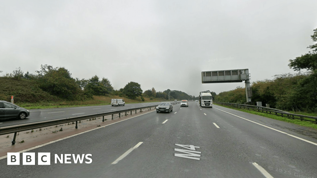 M4 in Berkshire closed after crash between car and lorry
