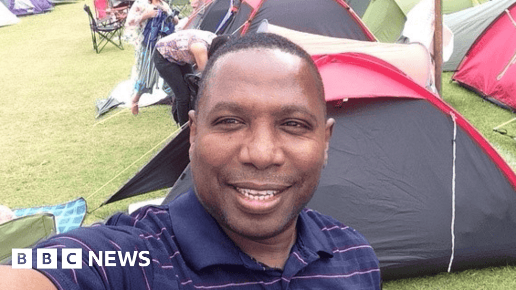 Kent man continues annual Wimbledon queue tradition for 33rd year