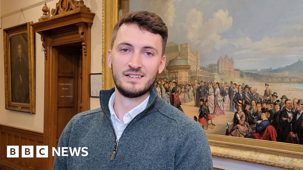 Scarborough Town Council quizzed on mayor's 600% allowance increase