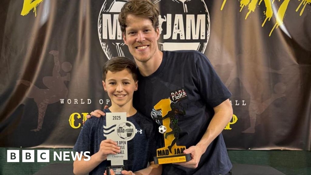 Freestyle footballer from Wales wins international award