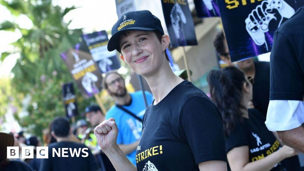 Video game actors' strike officially ends after AI deal
