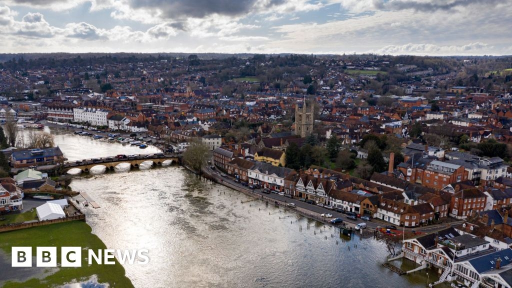 Devolution: Oxfordshire County Council to put plans to government