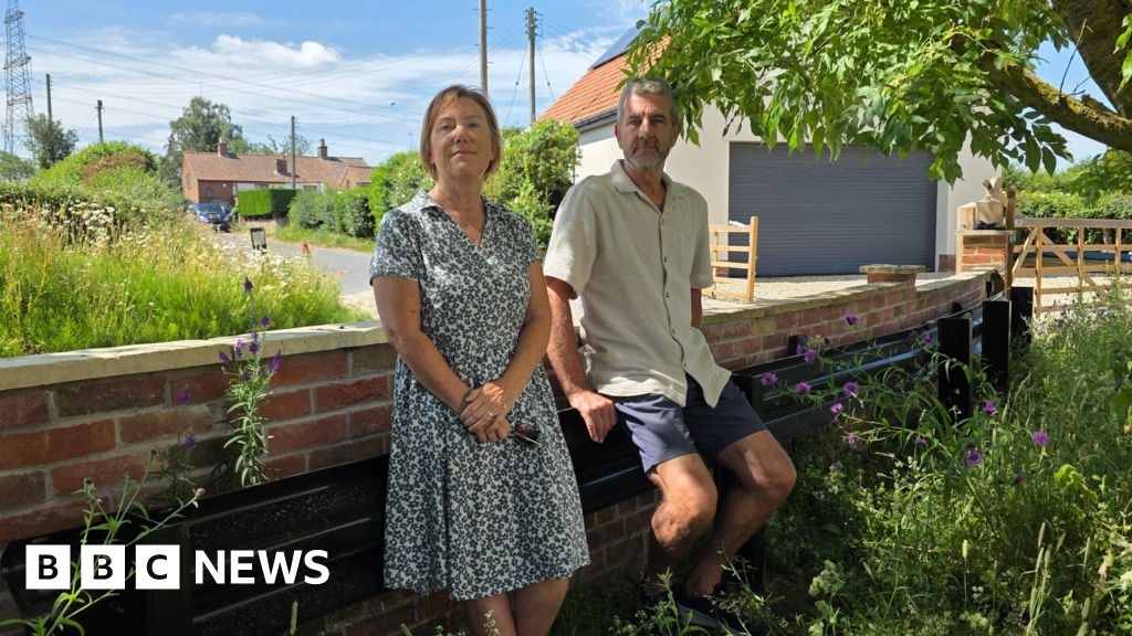 Norfolk couple use crash barrier to stop cars hitting home