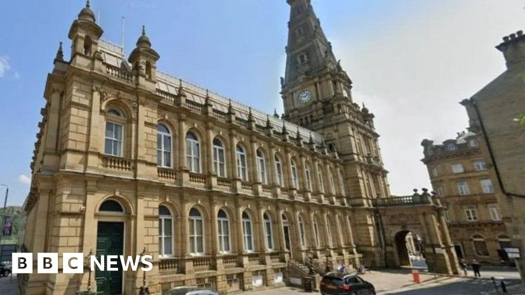 Calderdale Council to spend £56k on fleet's eco-fuel