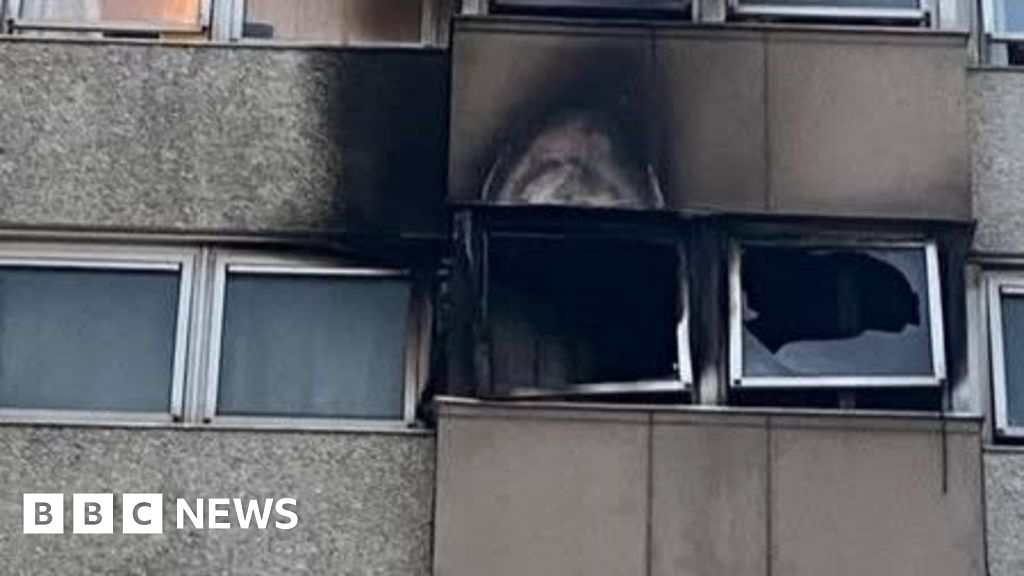 Fire on fourth floor of Beaver Tower of Southend