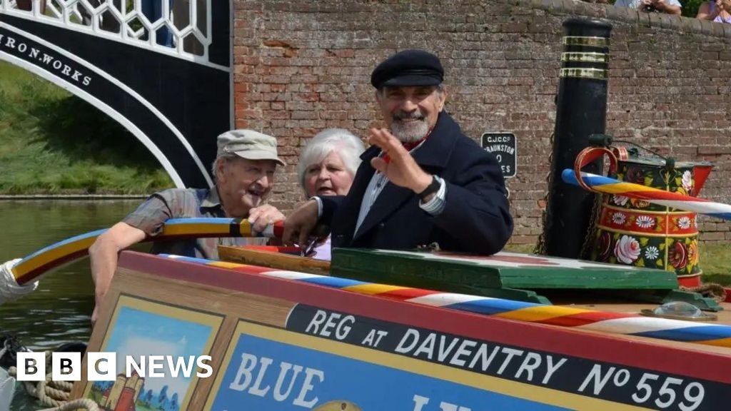 Canal-loving Poirot actor to open Braunston's historic boat rally