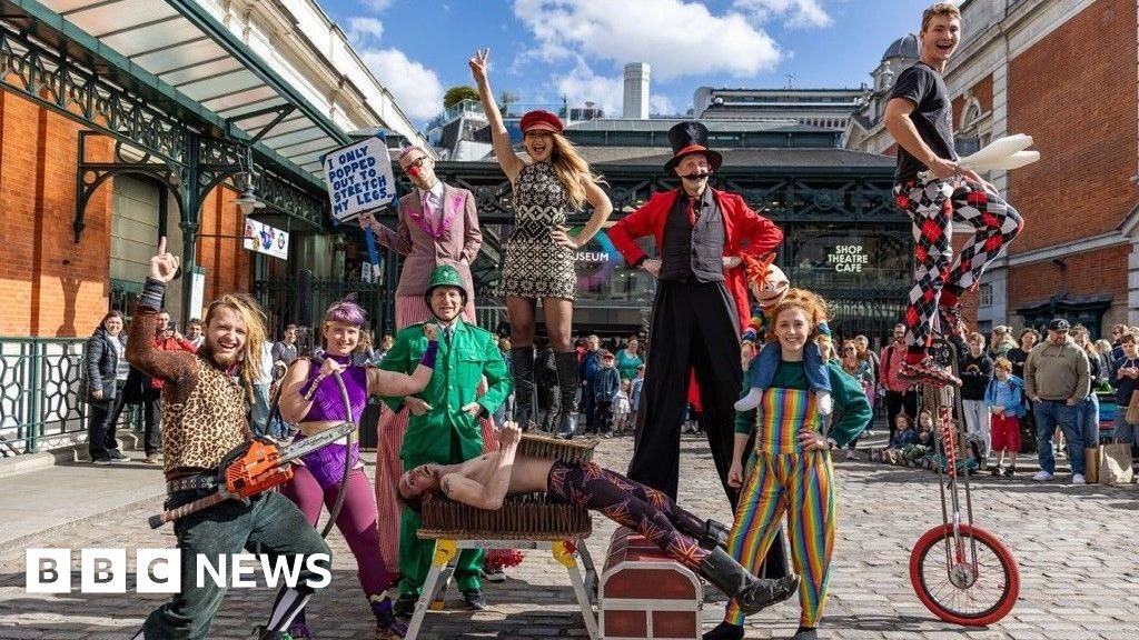Covent Garden performers mark 50 years of self-regulation