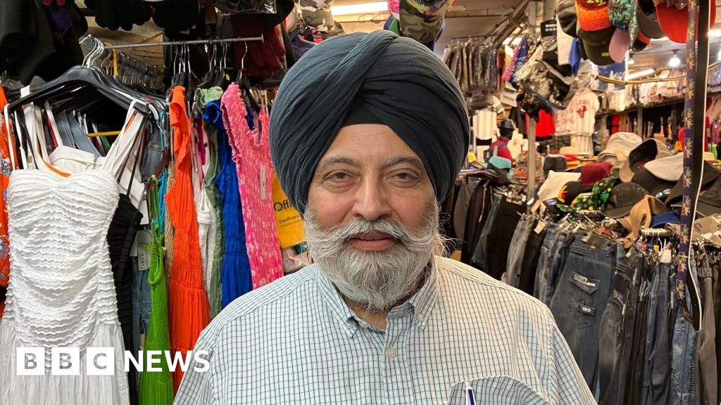 Ongoing Milton Keynes bridge closure leaves traders 'struggling'