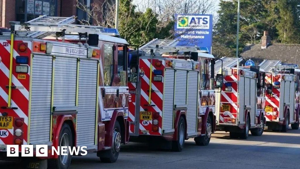 Humberside Fire and Rescue donates kit for convoy to Ukraine