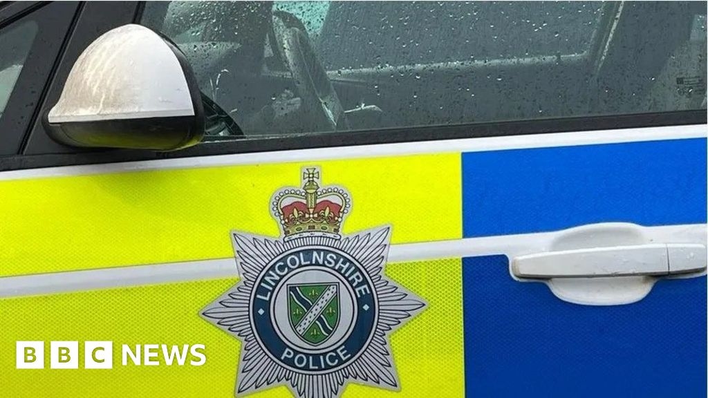 Motorist punched by Lincolnshire Police inspector gets £100k payout
