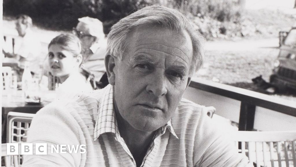 Oxford exhibition to showcase John le Carré archive