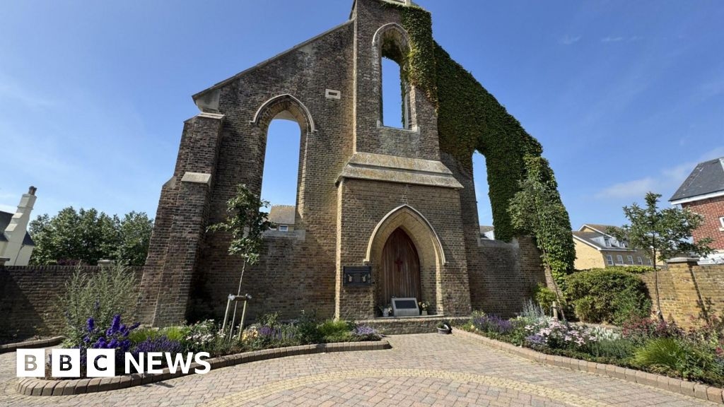 IRA bombing site in Walmer becomes national memorial