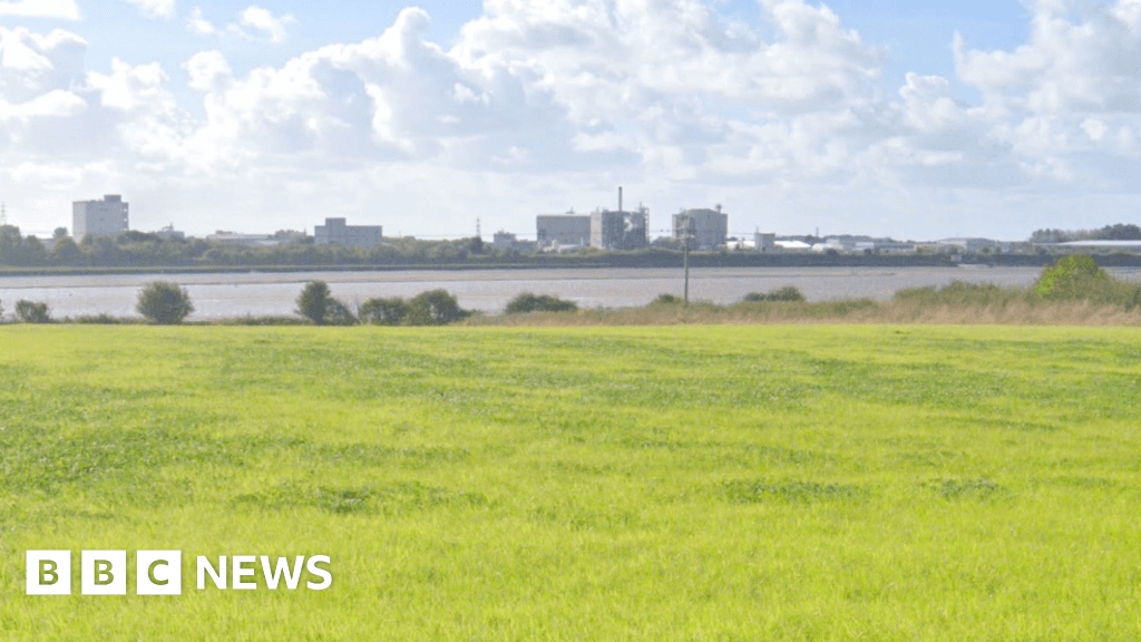 Thornton families' cancer fears in shadow of 'forever chemical' plant