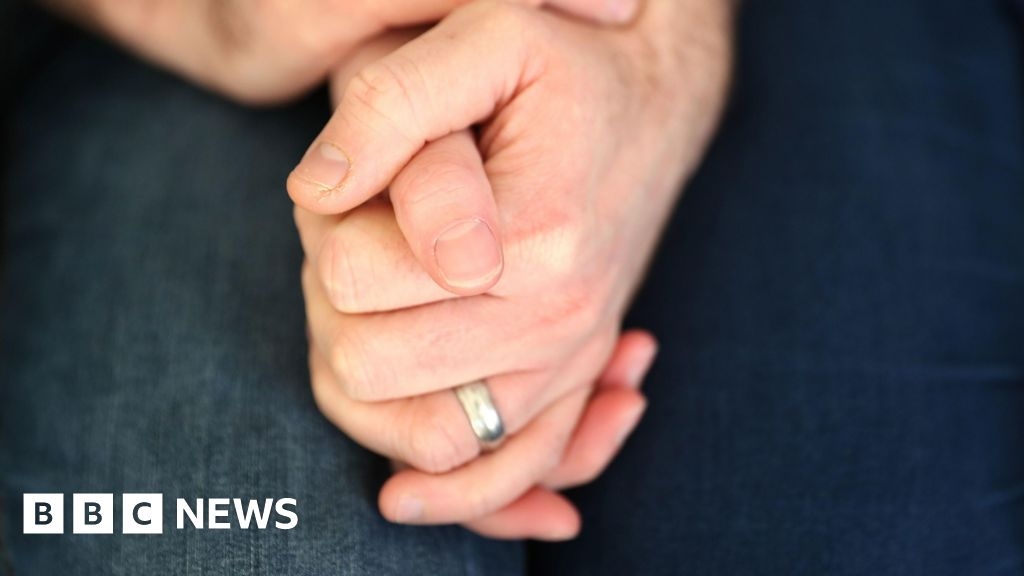 Manx miscarriage support kits to 'offer more compassion'