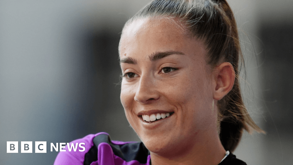 Guernsey cheers on Le Tissier at Euro 2025 screenings