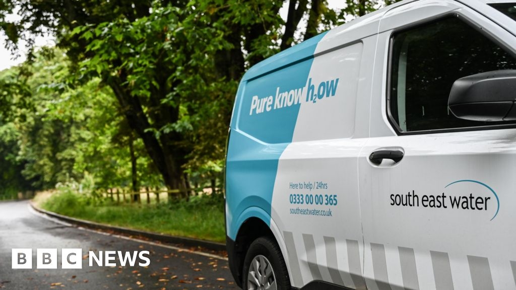 Heatwave leaves up to 3,000 people in Kent without water