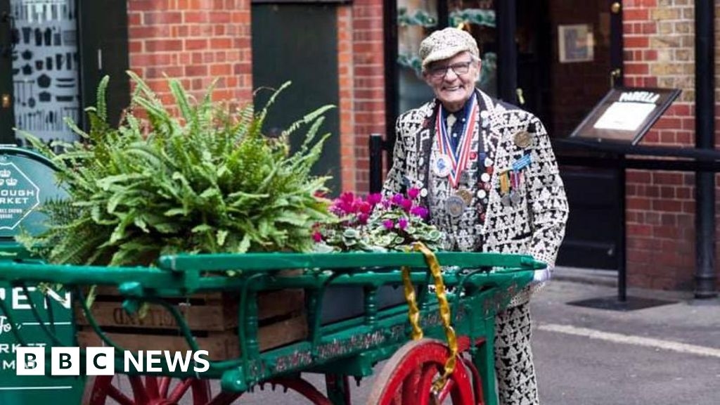 Cockney museum in Surrey is 'my pride and joy'