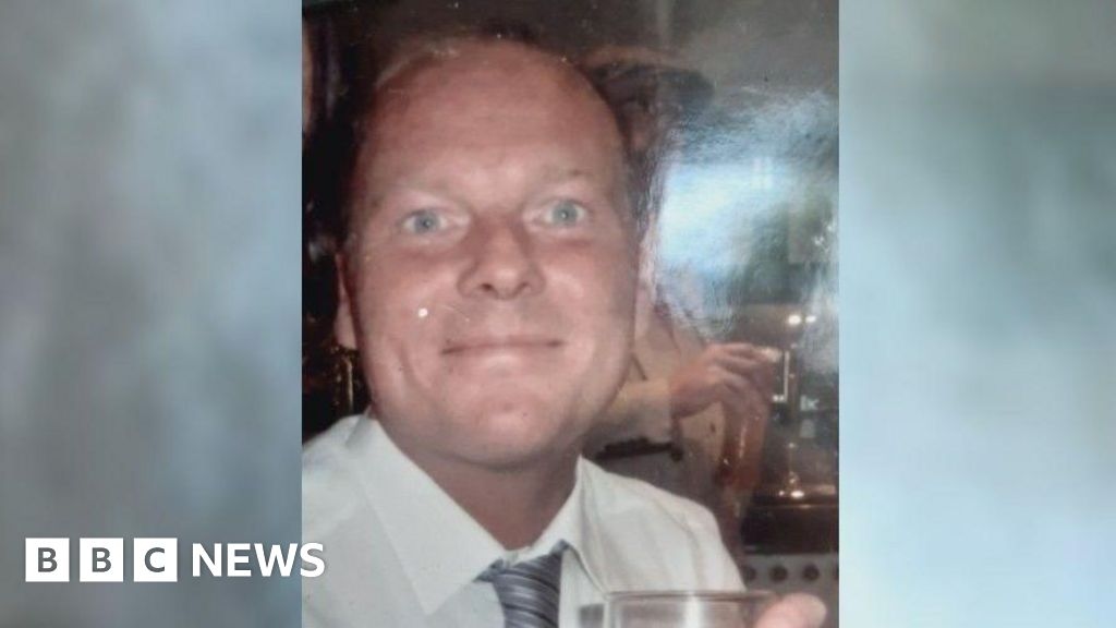 Murder detectives identify man found in woods as Lee Hockey