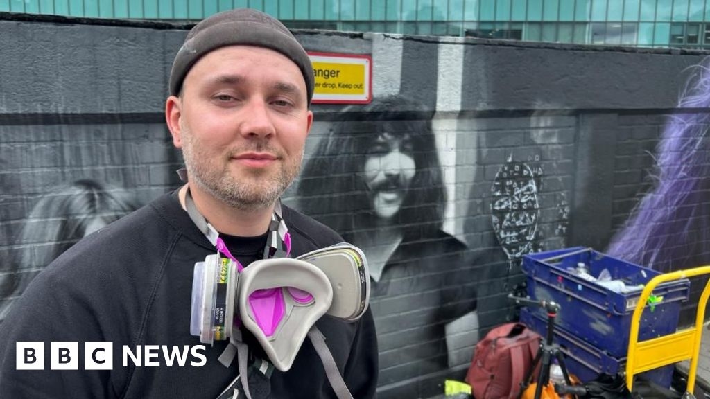Black Sabbath gives Birmingham mural artist Villa gig tickets