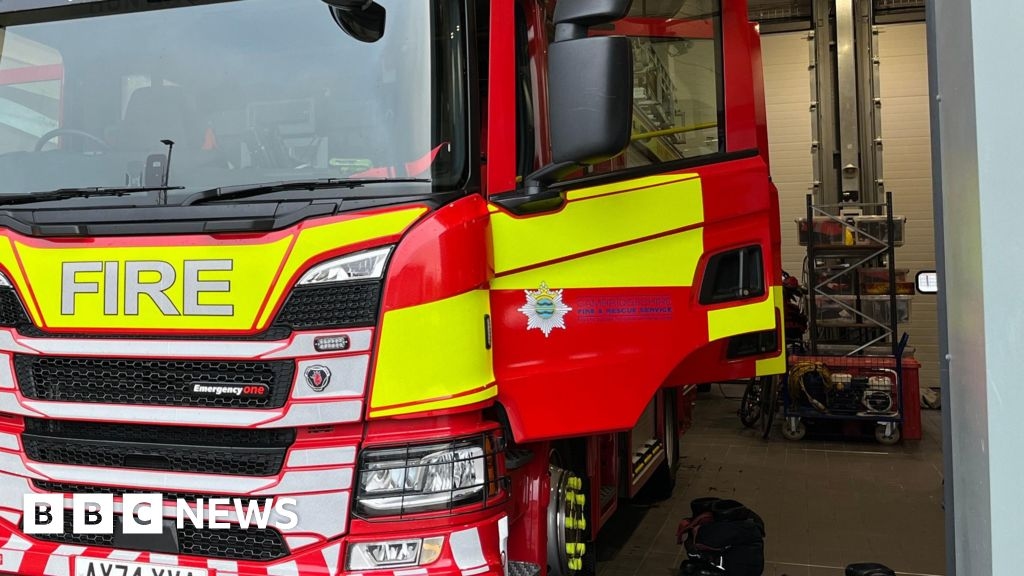 Man arrested after deliberate caravan fire in Cambridge