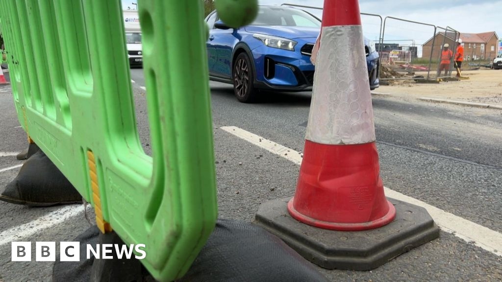 Roadworks with 14km detour return after Isle of Wight Festival