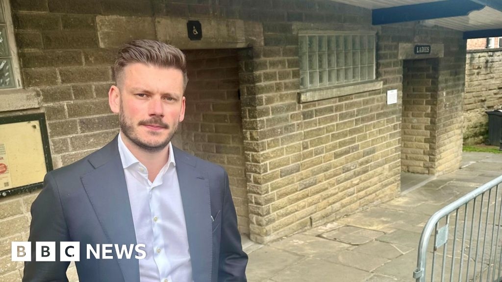 'Free to pee' campaign over planned Malton toilet charges
