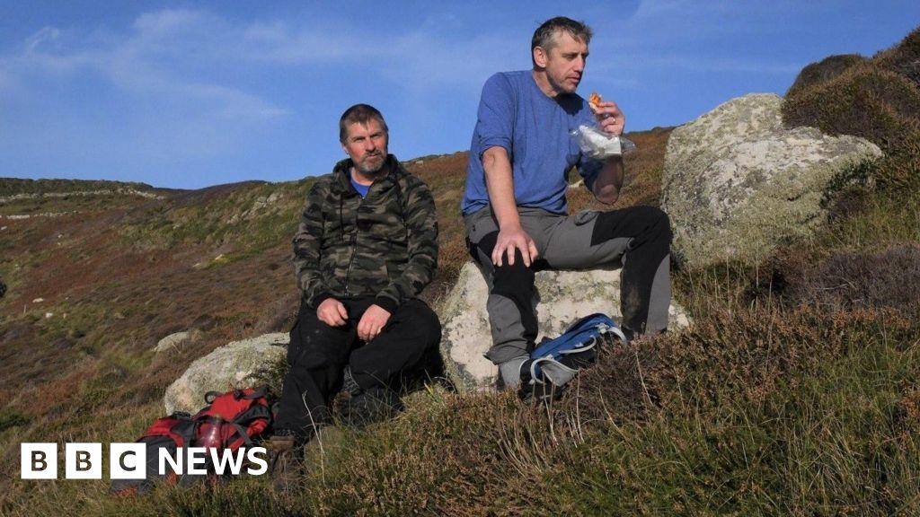 Kent man's 2,700 mile odyssey around perimeter of England