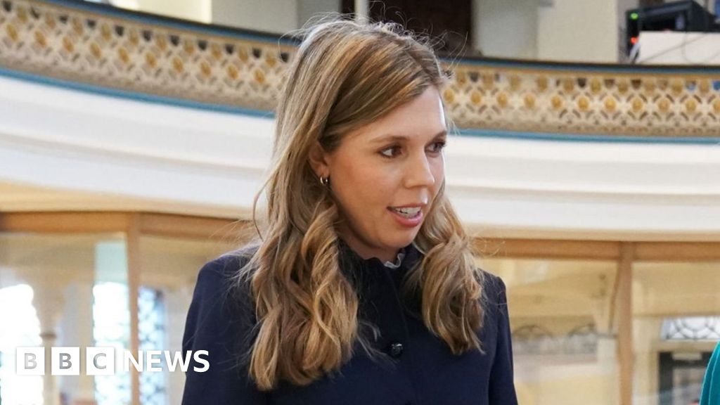 Carrie Johnson warns mums over dehydration after hospital visit