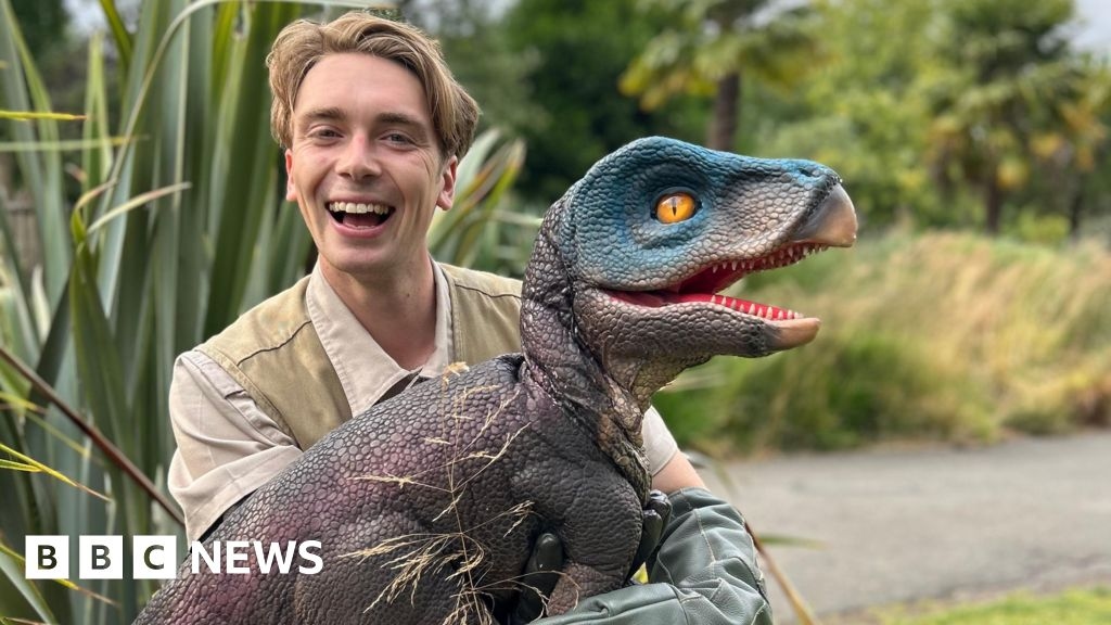 Jersey Zoo welcomes 'lifelike' dinosaur animated puppets