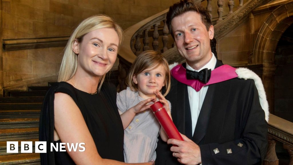 First doctors graduate after completing new part-time course