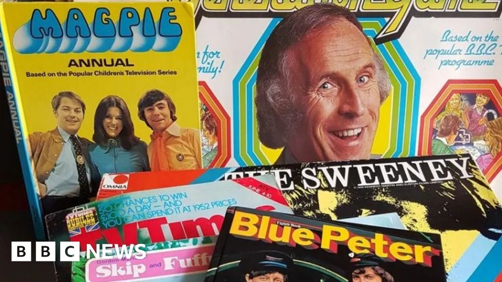 Hull museum appeals for photos of 1970's life