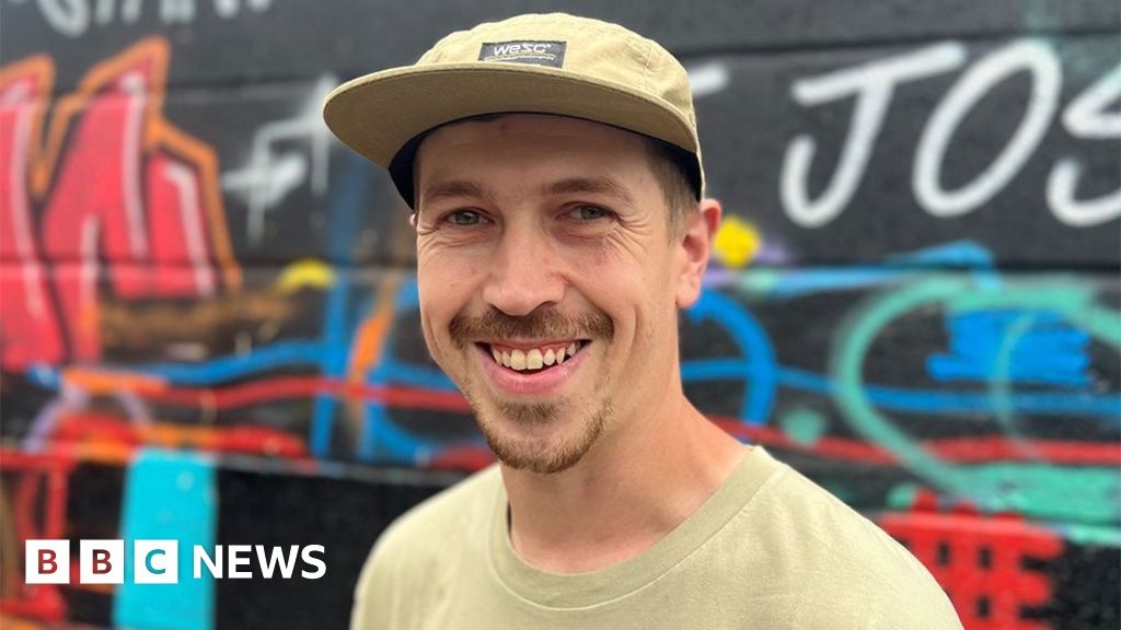 Street artist hopes to inspire young artists in Preston