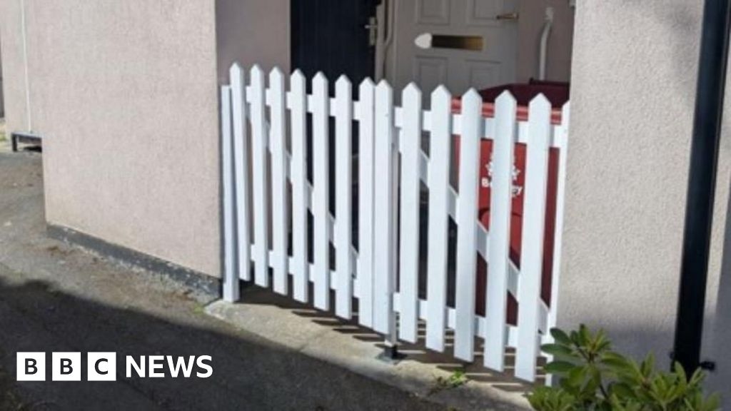 Students build gates to stop anti-social behaviour on Burnley estate