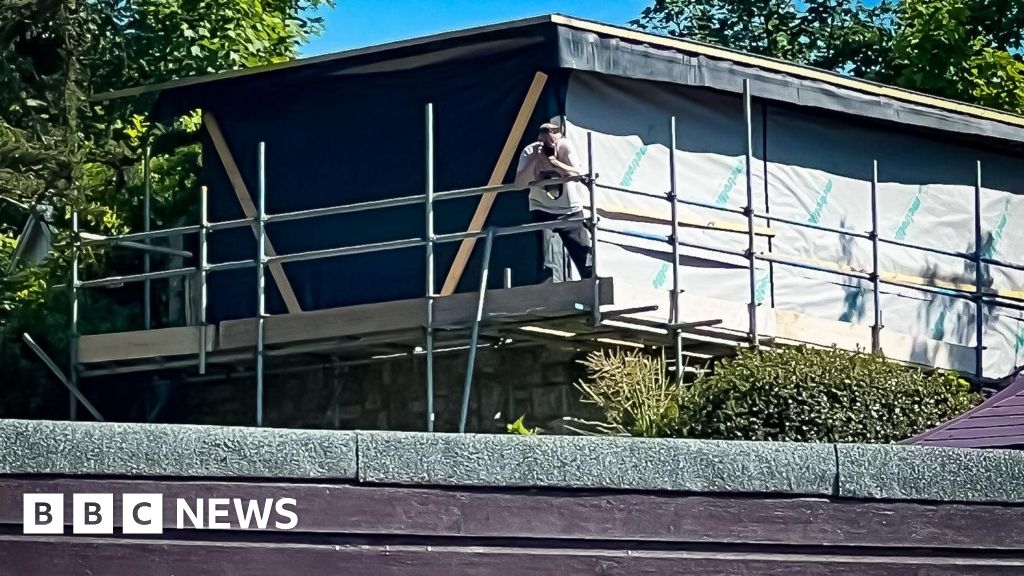 Conwy Airbnb host ordered to tear down 'prison watchtower'
