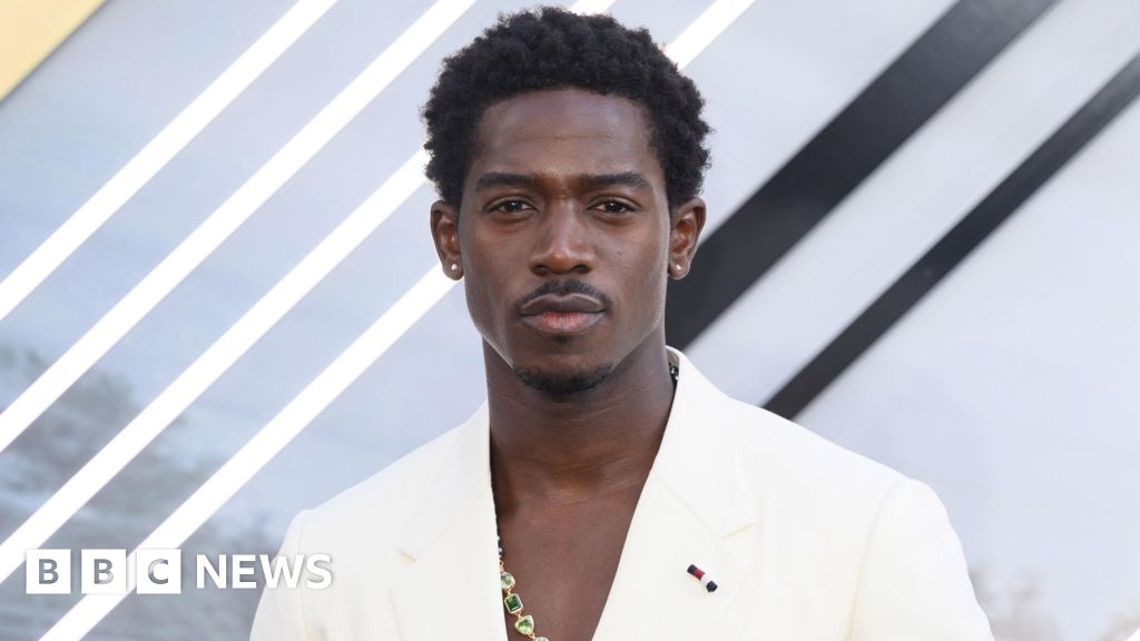 F1 The Movie: Damson Idris on driving at 180mph and looking cute