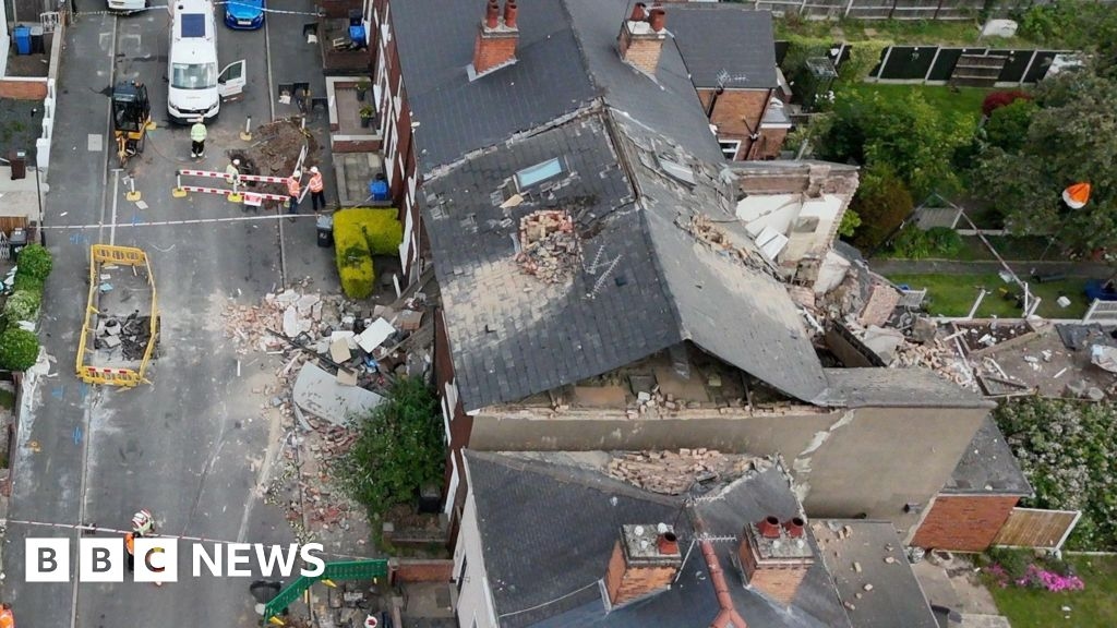 'Complex' demolition for three Derby houses hit by explosion