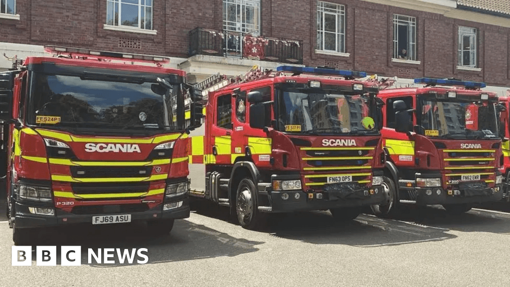 Leicestershire firefighters tackling Croft Hill grassland blaze