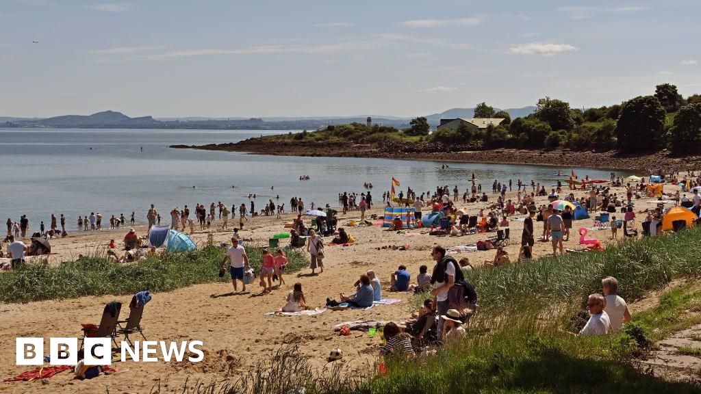 Heat health advice as temperatures set to soar in Scotland this weekend
