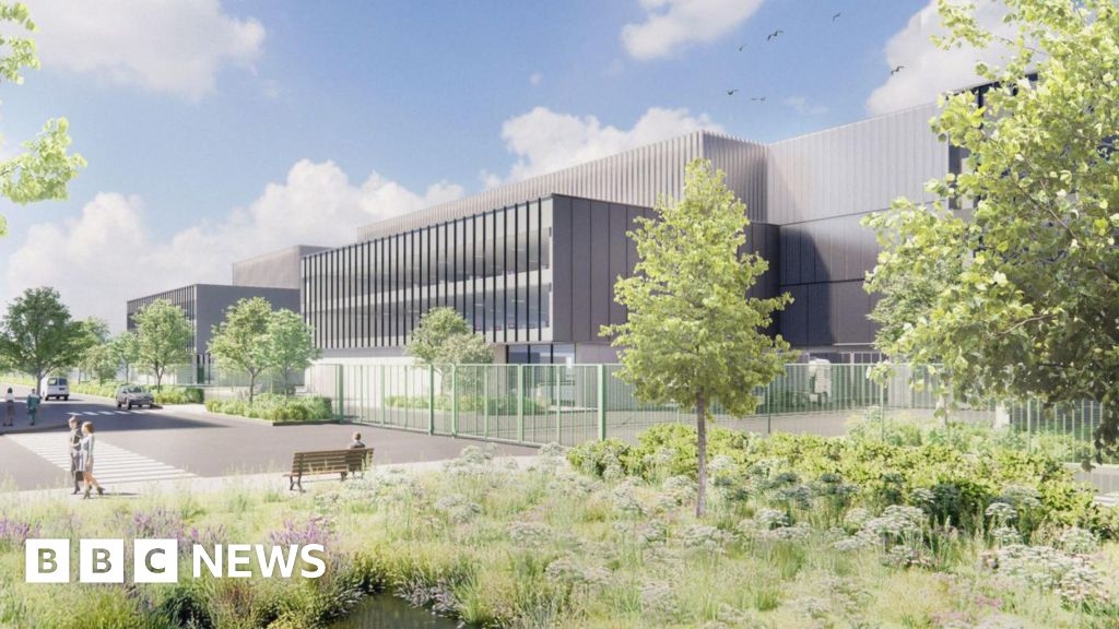 Pinewood Studios submits £1bn expansion plans with nature park