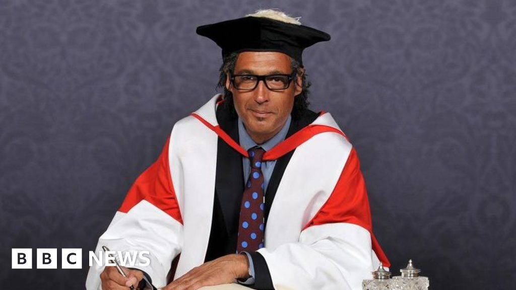 David Olusoga receives Newcastle University honorary degree