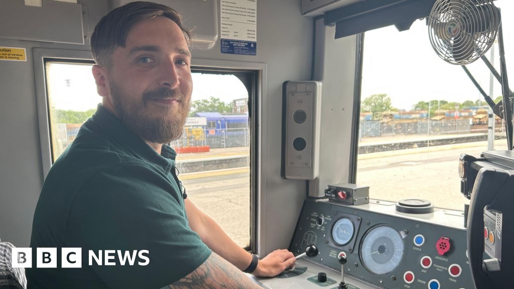 Minimum age for train drivers being lowered to 18 to address shortage
